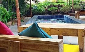 Red Monkeys Hostel